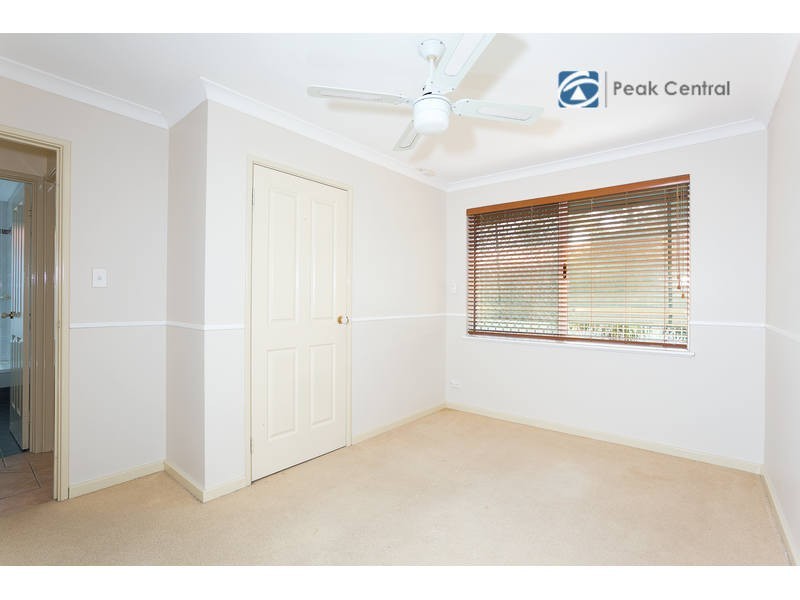 12 Strand Close, Atwell WA 6164