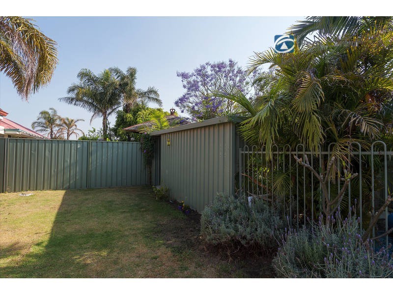 12 Strand Close, Atwell WA 6164