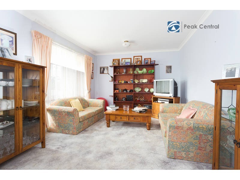16 Dutton Way, Singleton WA 6175