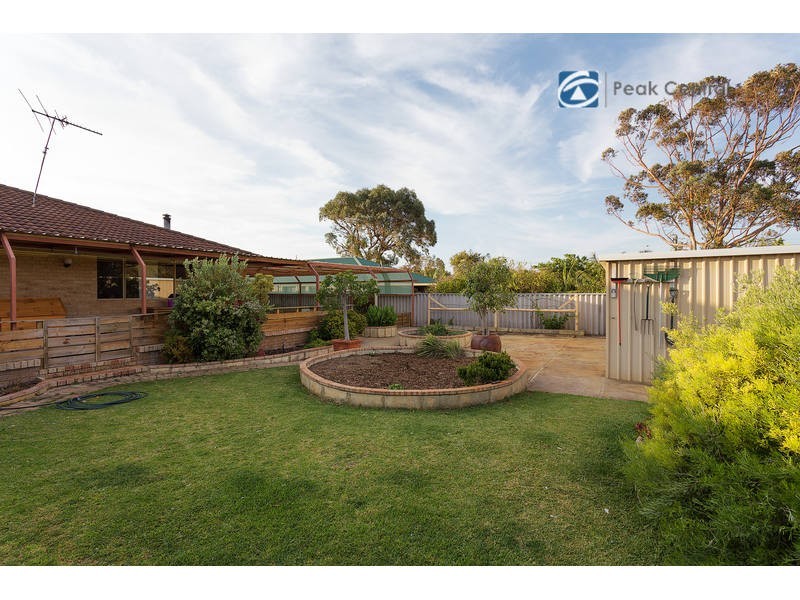 16 Dutton Way, Singleton WA 6175