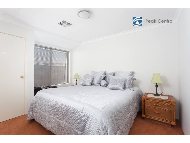 124 Brenchley Drive, Atwell WA 6164