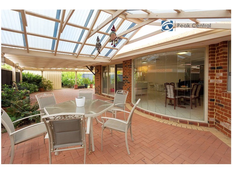 124 Brenchley Drive, Atwell WA 6164