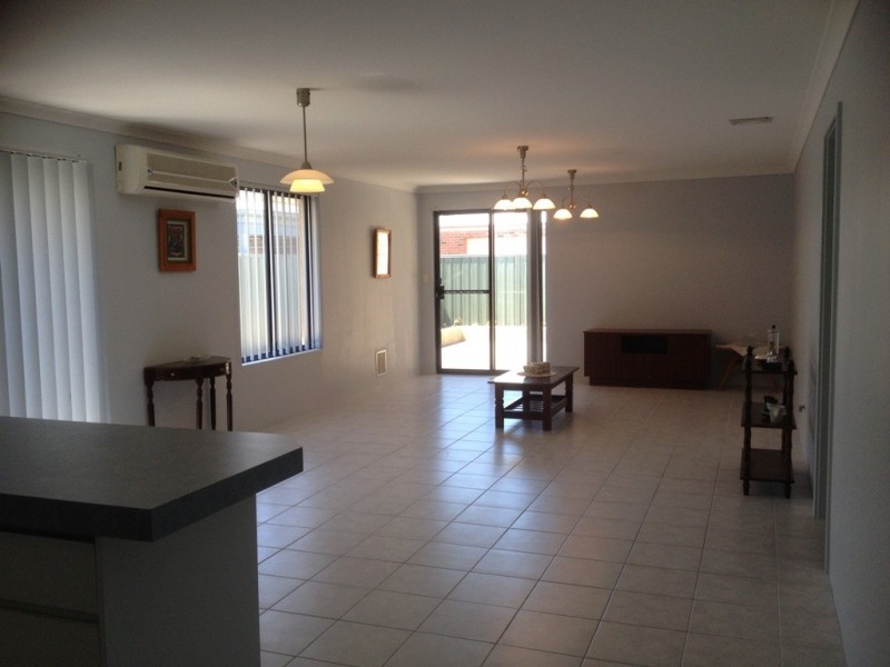 111 Beenyup Road, Atwell WA 6164