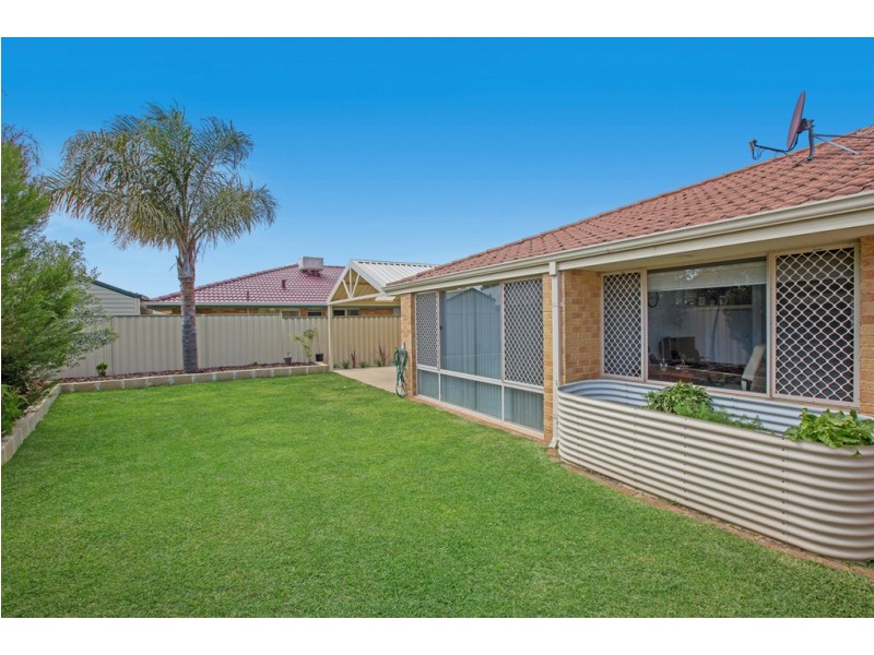 8 Gilbride Cove, Atwell WA 6164