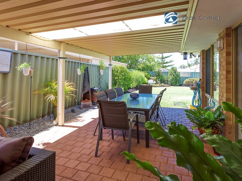 18 Seabrook Place, Success WA 6164