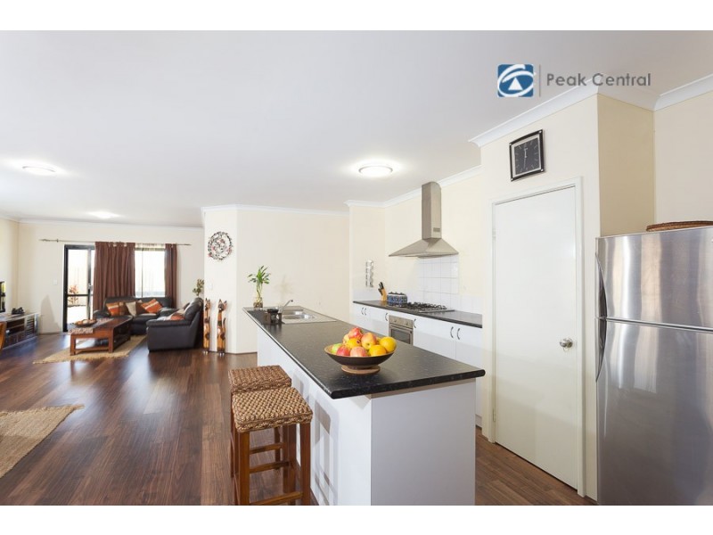 38 Jacksonia Promenade, Success WA 6164