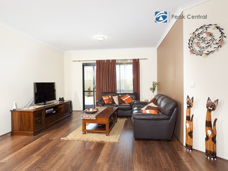 38 Jacksonia Promenade, Success WA 6164