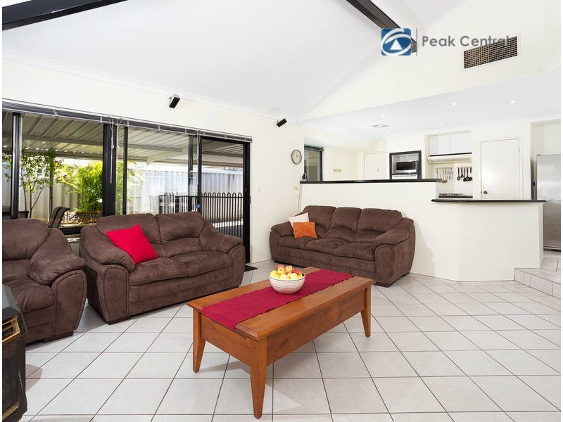 3 Gilbride Cove, Atwell WA 6164