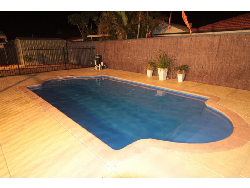 42 Lydon Boulevard, Atwell WA 6164