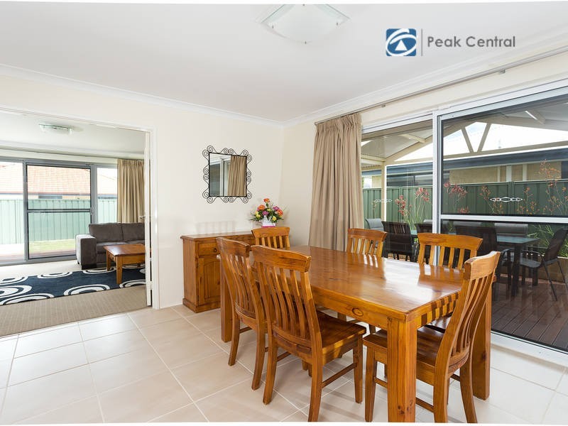 236 Tapper Road, Atwell WA 6164