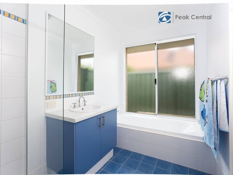 236 Tapper Road, Atwell WA 6164