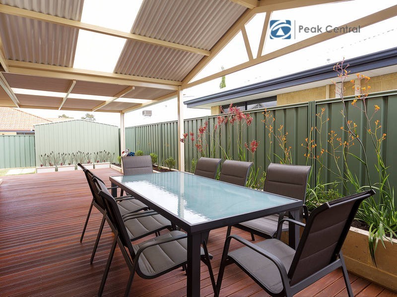 236 Tapper Road, Atwell WA 6164