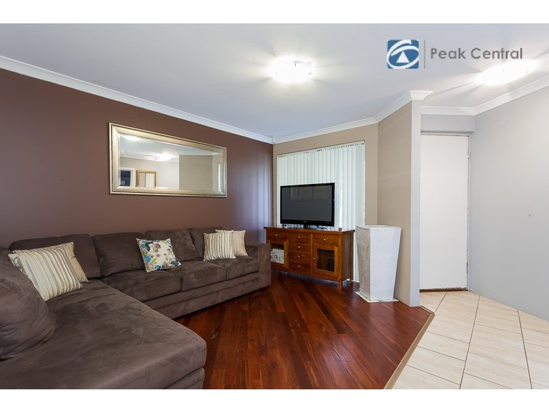 12 Banjo Close, Seville Grove WA 6112