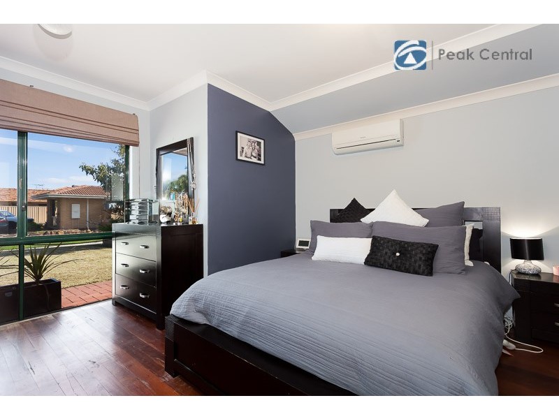 12 Banjo Close, Seville Grove WA 6112