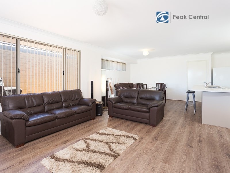 9 Posey Lane, Success WA 6164