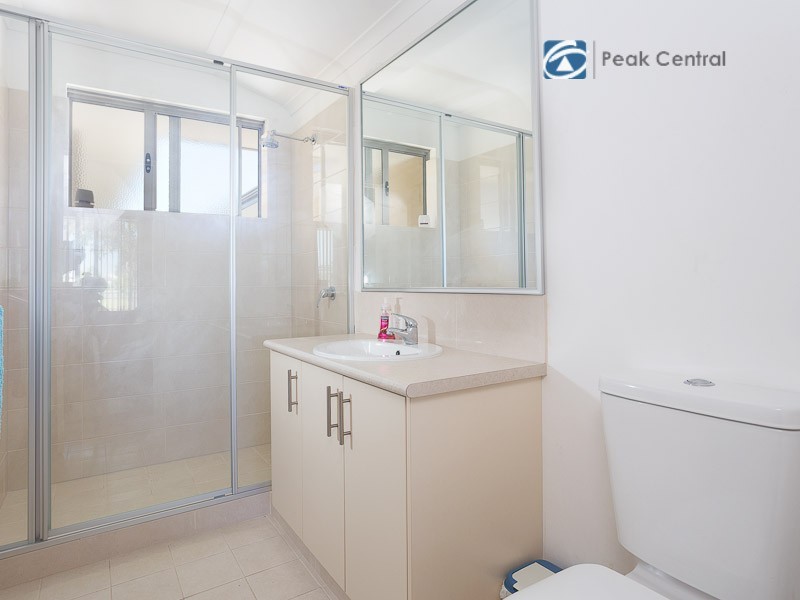 9 Posey Lane, Success WA 6164