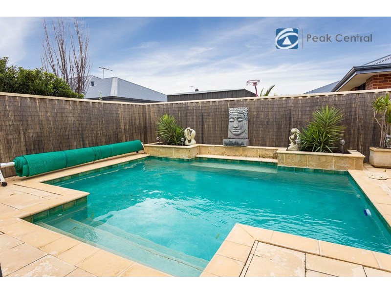 7 Tranquil Gardens, Atwell WA 6164