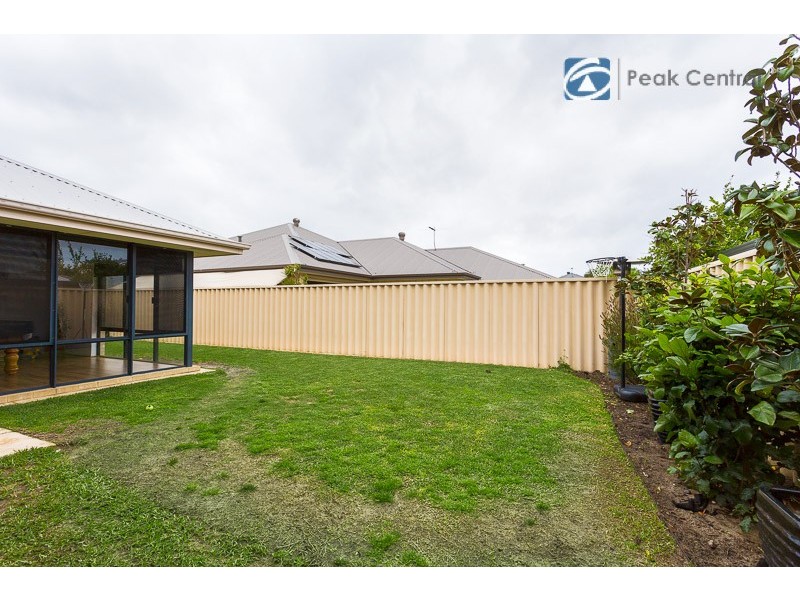 7 Tranquil Gardens, Atwell WA 6164