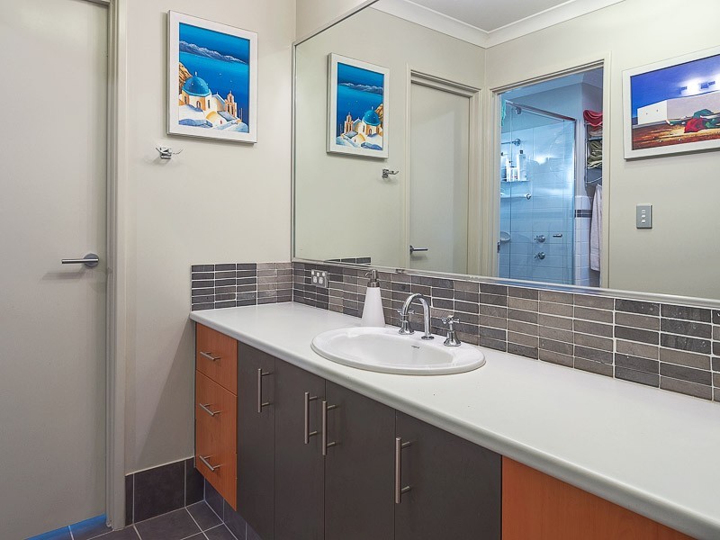 35 Caterpillar Road, Success WA 6164