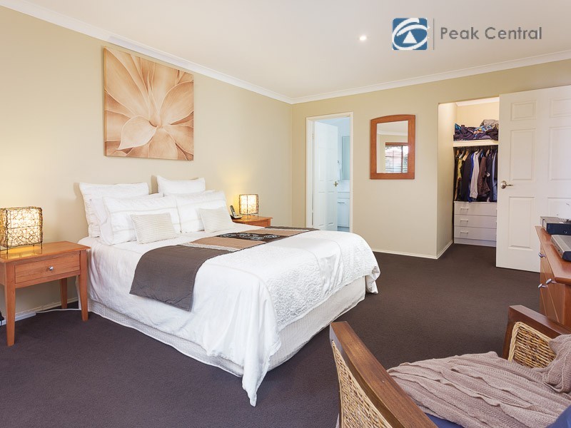 58 Folland Parade, Atwell WA 6164