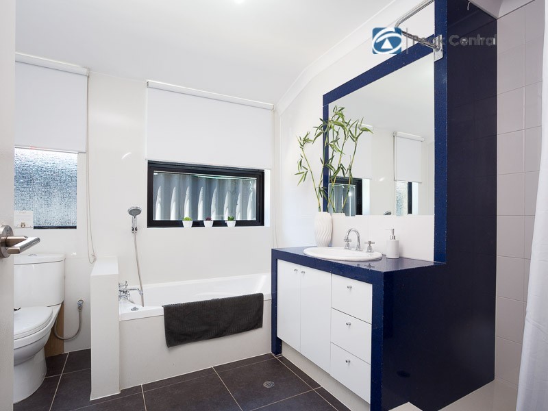 32 Lory Mews, Atwell WA 6164