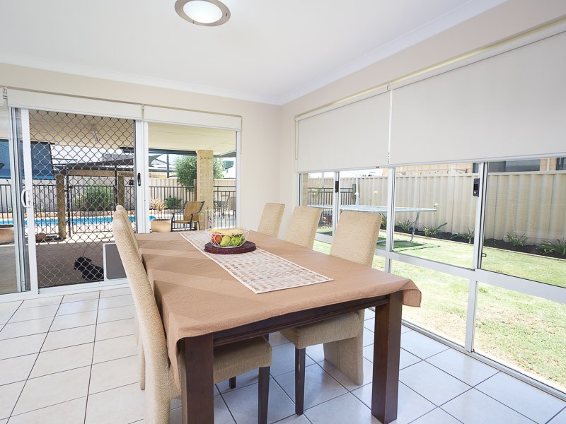 290 Tapper Road, Atwell WA 6164