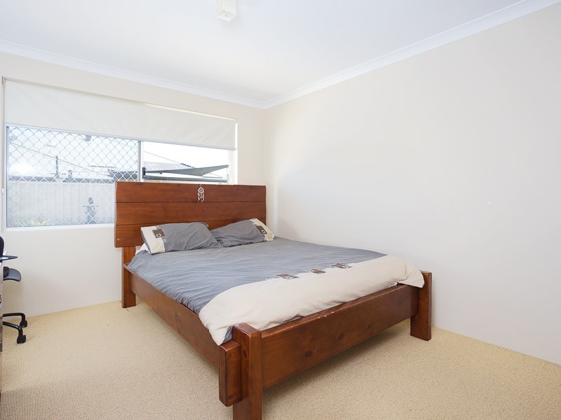 290 Tapper Road, Atwell WA 6164