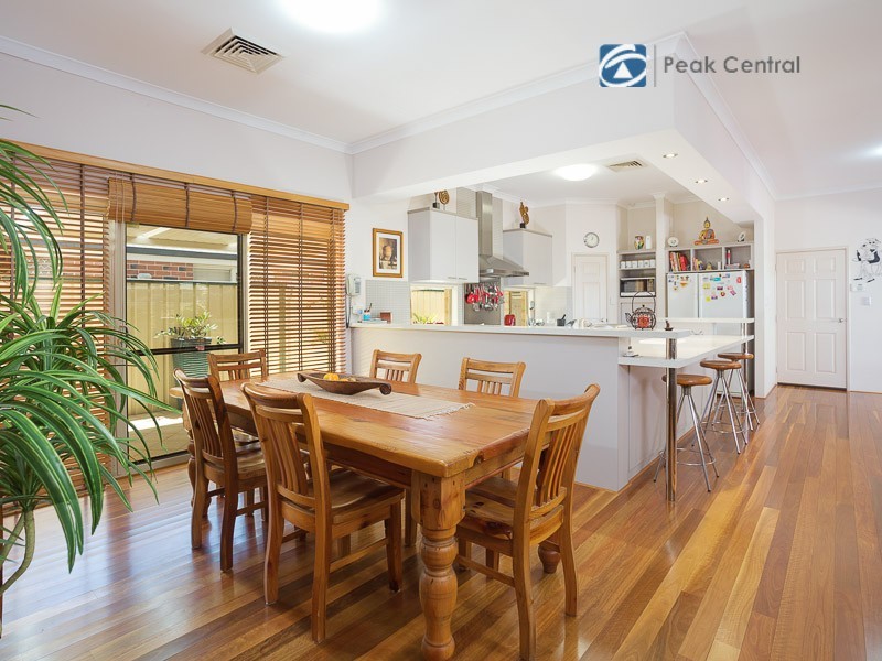 7 Kew Way, Success WA 6164