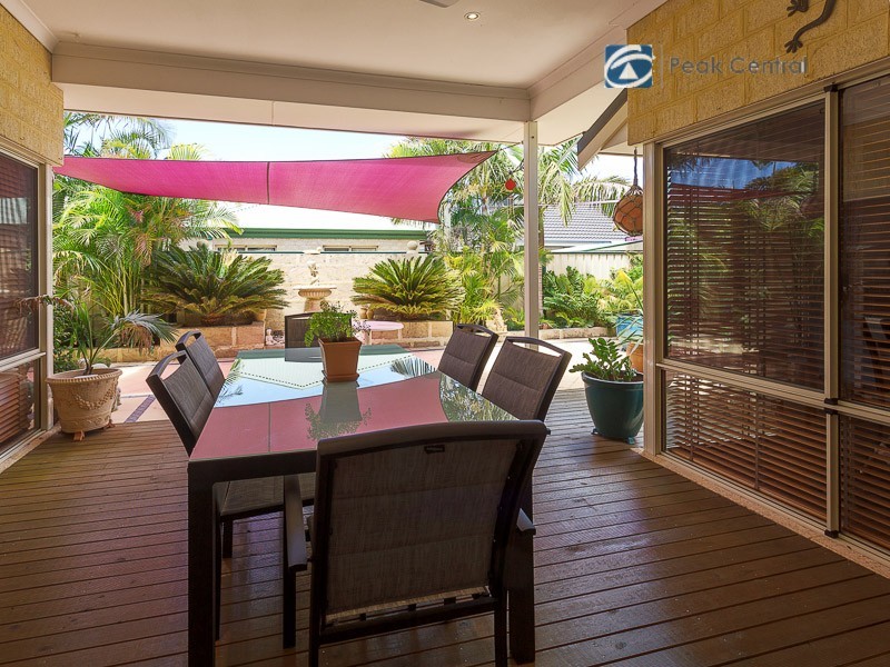 7 Kew Way, Success WA 6164