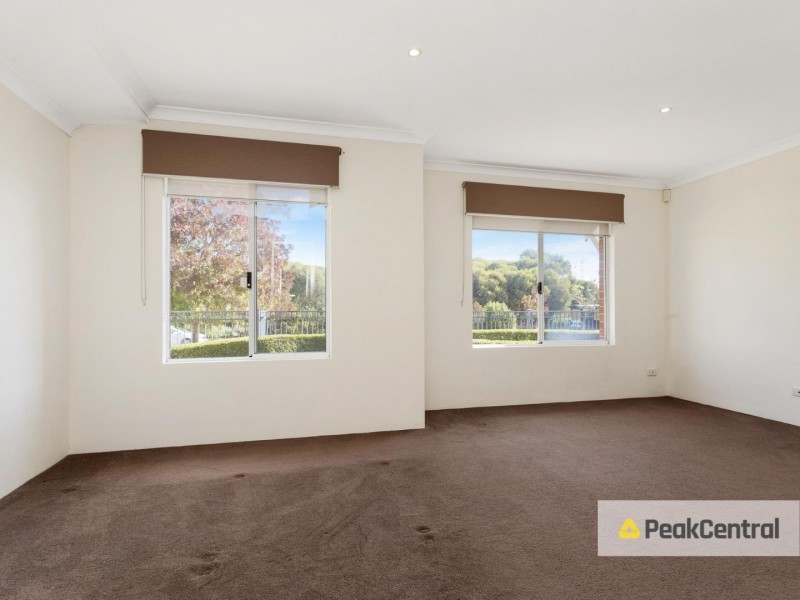 177 Wentworth Parade, Success WA 6164