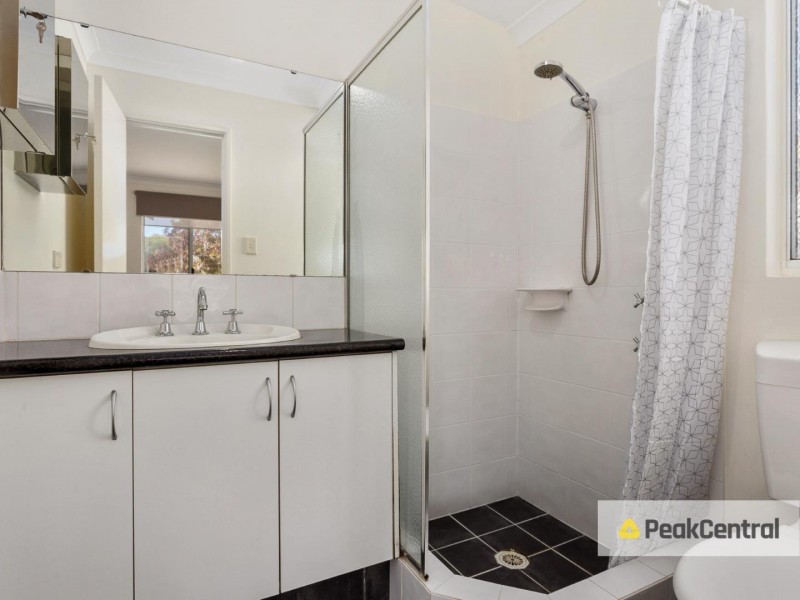 177 Wentworth Parade, Success WA 6164