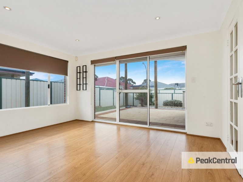 177 Wentworth Parade, Success WA 6164