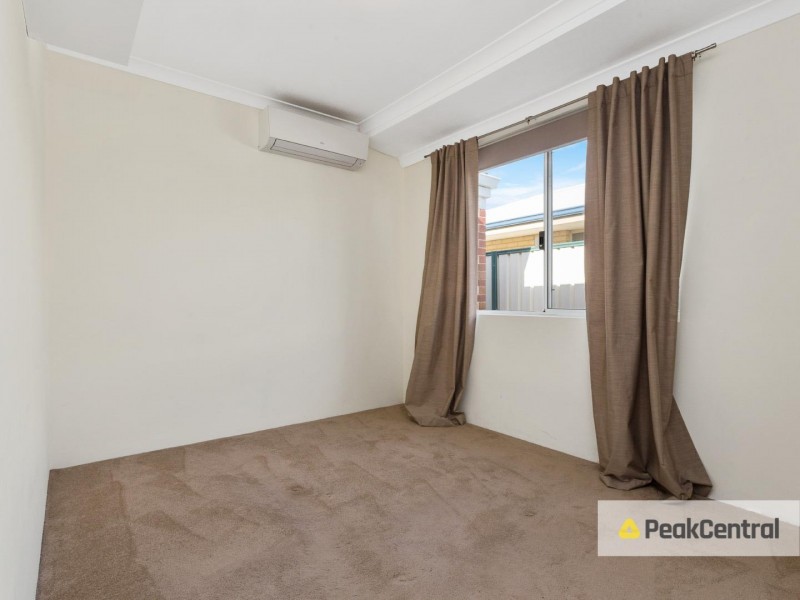 177 Wentworth Parade, Success WA 6164