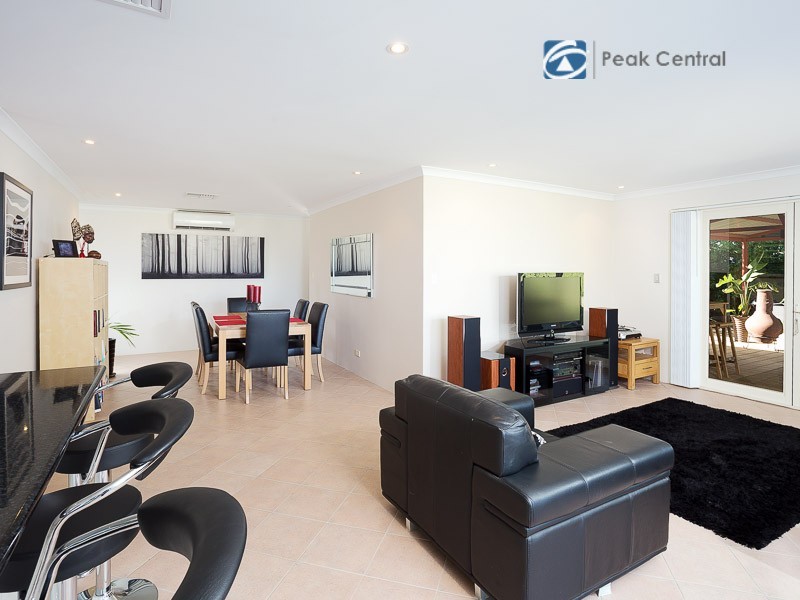 31 Mahogany Loop, Atwell WA 6164