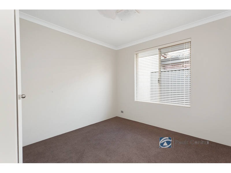 38 Lomond Crescent, Wandi WA 6167