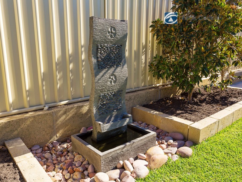 51 Daviesia Turn, Success WA 6164