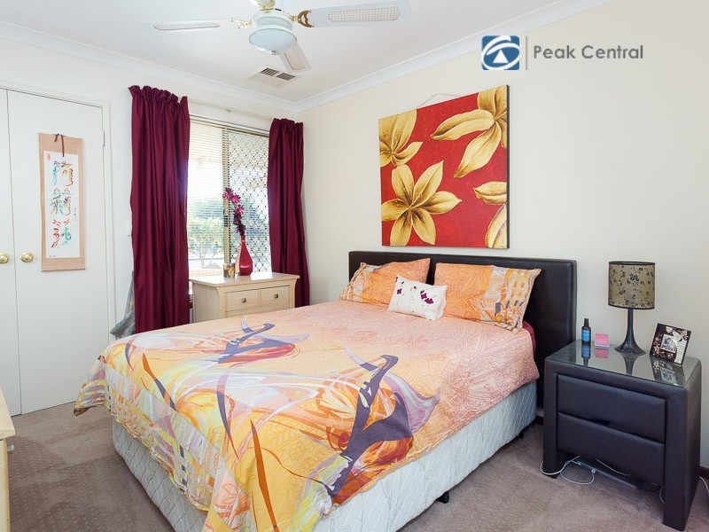 13 Gairdner Drive, Kardinya WA 6163