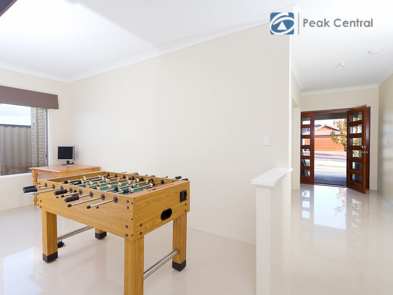 8 Balboa Loop, Aubin Grove WA 6164