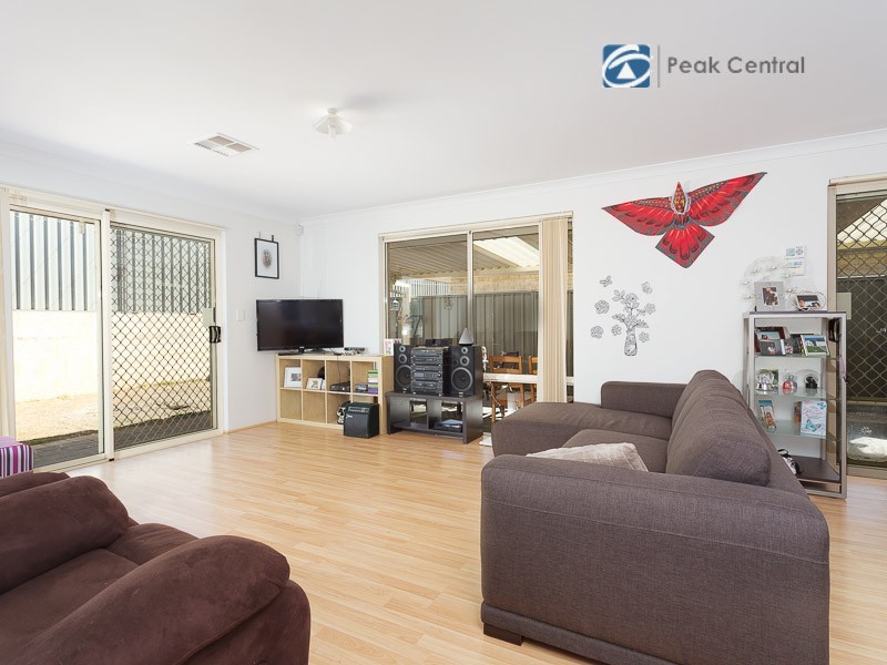 27 Bologna Gardens, Aubin Grove WA 6164