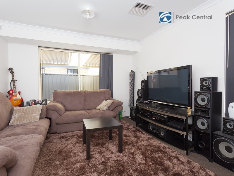 27 Bologna Gardens, Aubin Grove WA 6164