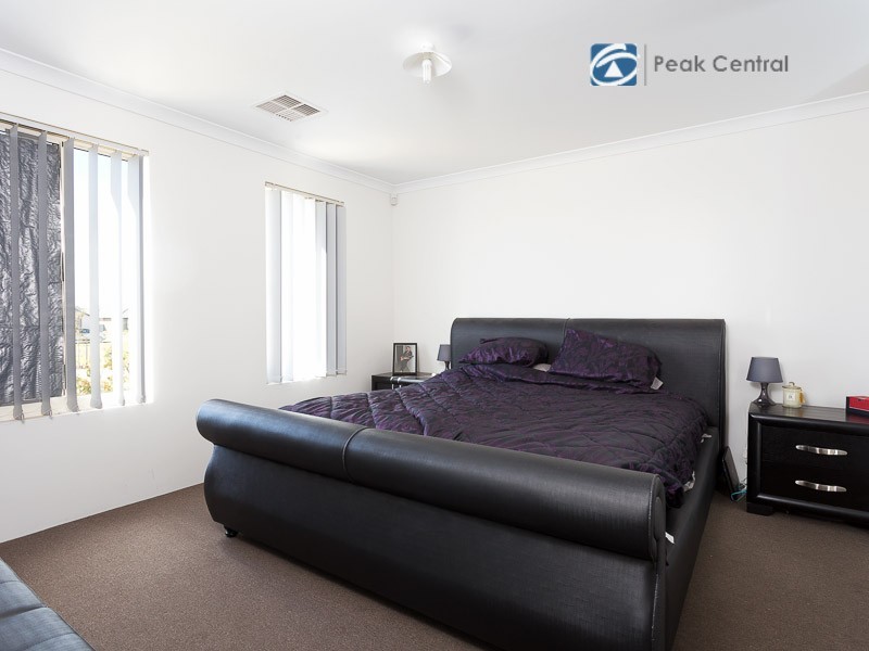 27 Bologna Gardens, Aubin Grove WA 6164