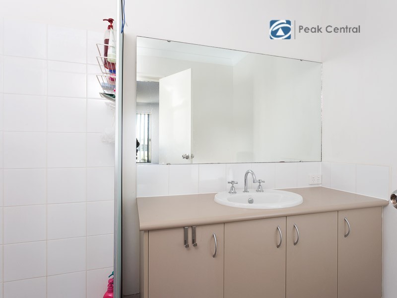 27 Bologna Gardens, Aubin Grove WA 6164