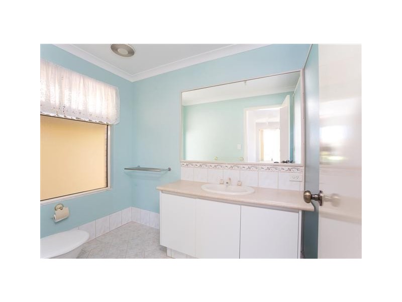 8 Oxburgh Link, Success WA 6164