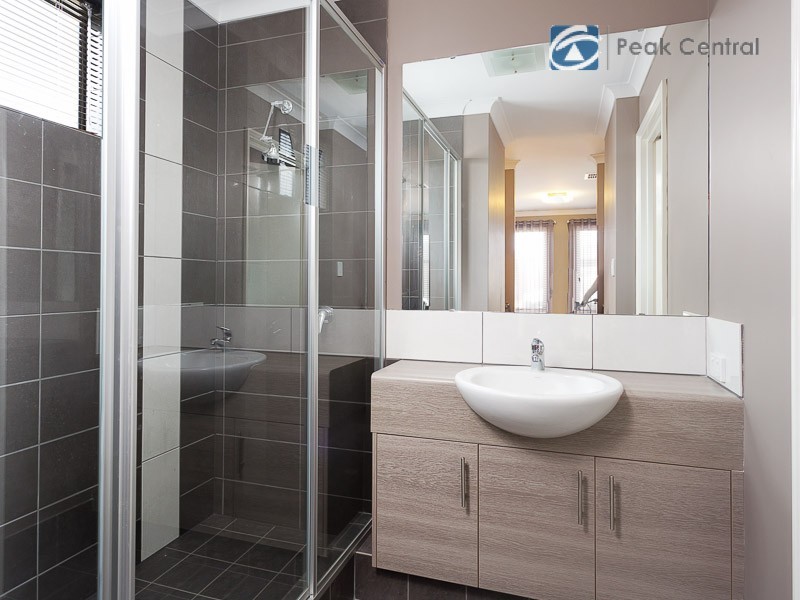 28 Mirima Way, Wandi WA 6167