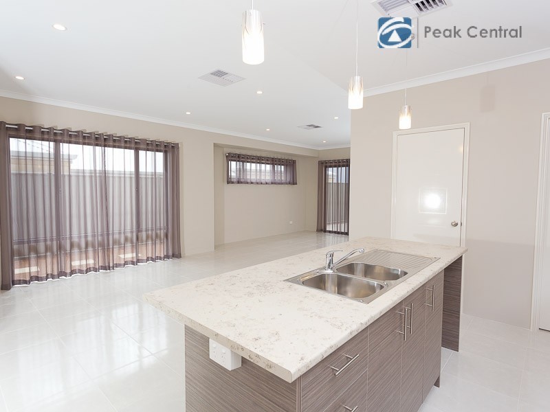 28 Mirima Way, Wandi WA 6167