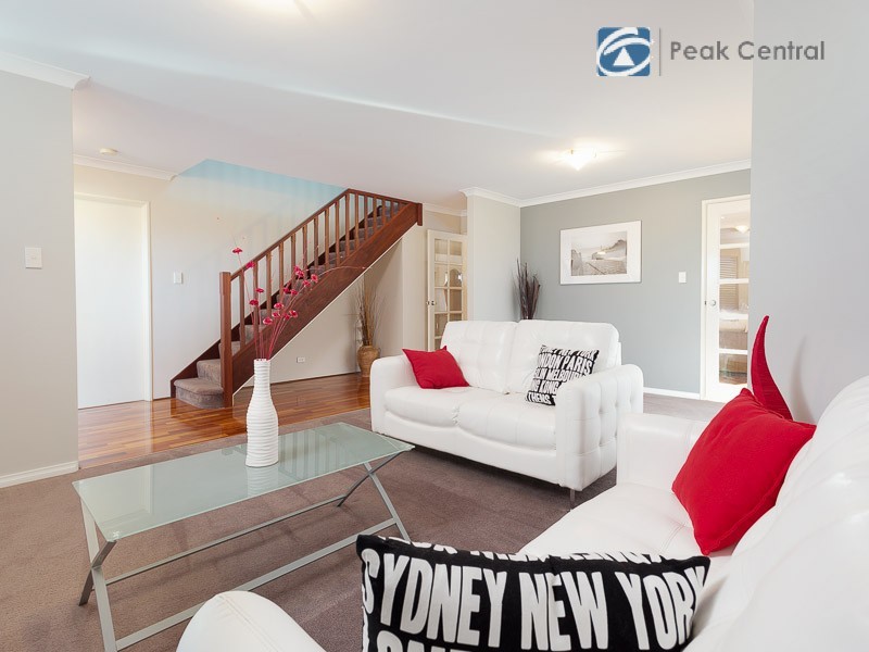 103 Baningan Ave, Success WA 6164