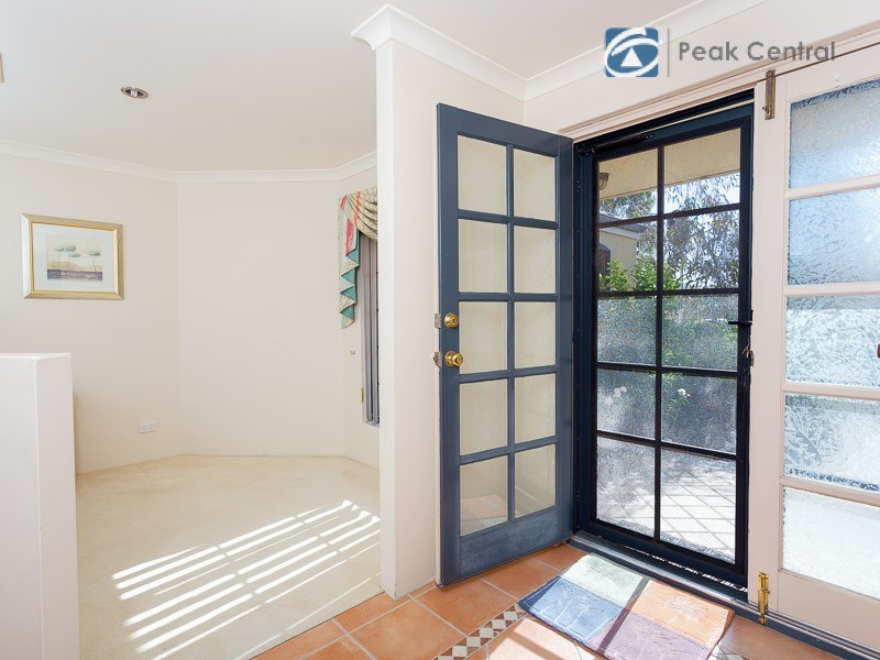 23 Ellesmere Circuit, Success WA 6164