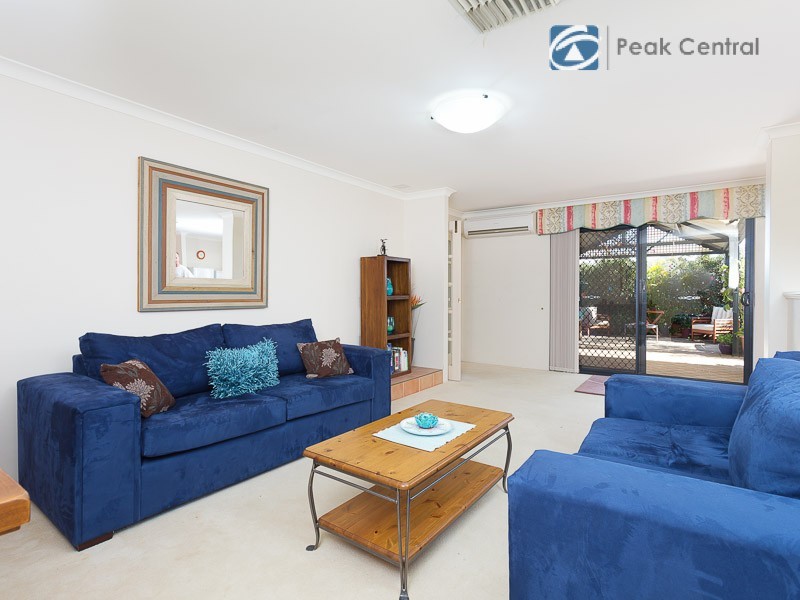 23 Ellesmere Circuit, Success WA 6164