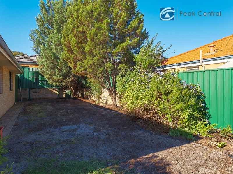 23 Ellesmere Circuit, Success WA 6164