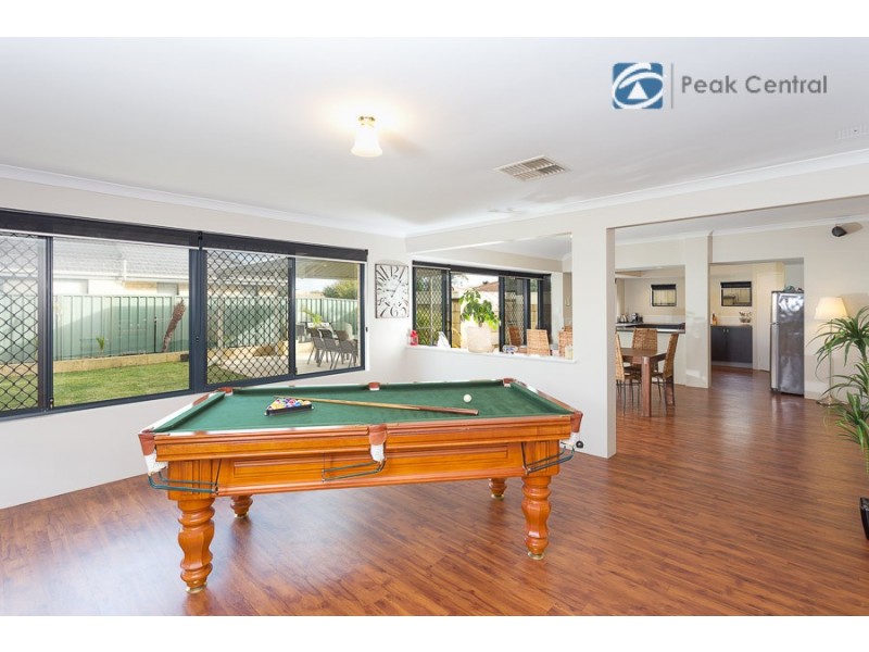 2 Bendee Drive, Atwell WA 6164